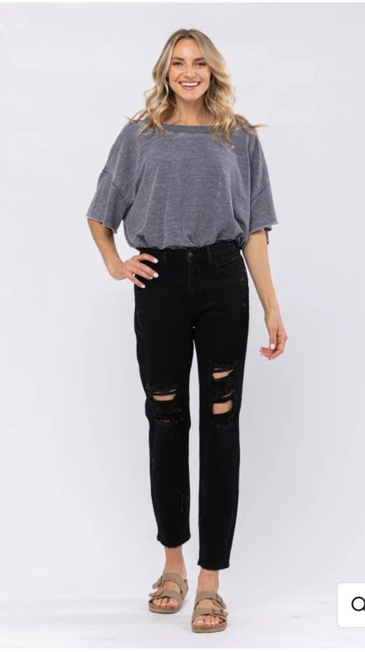 Judy Blue Women 7/28 Black Distressed "Boyfriend Fit" Denim Jeans JB82161BK